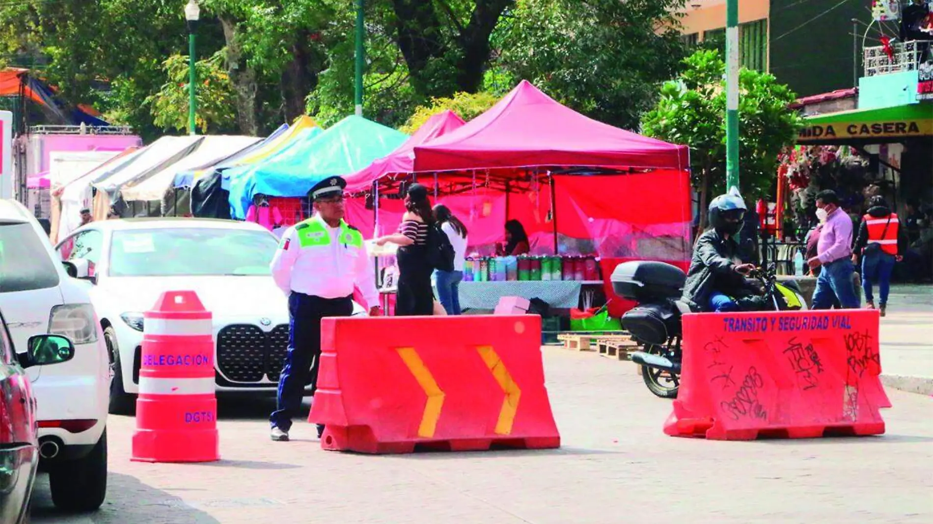 Cierran calles de Xalapa con motivo de las peregrinaciones